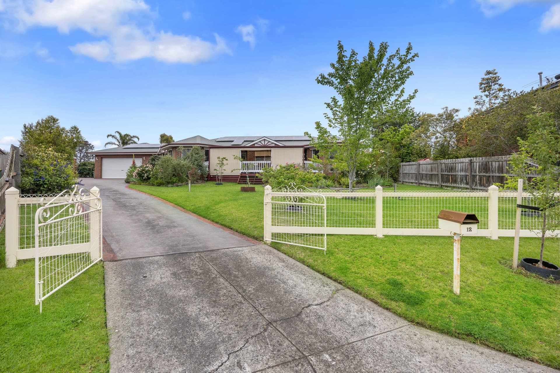 12 Emary Court, Yarra Glen - Thumbnail 2