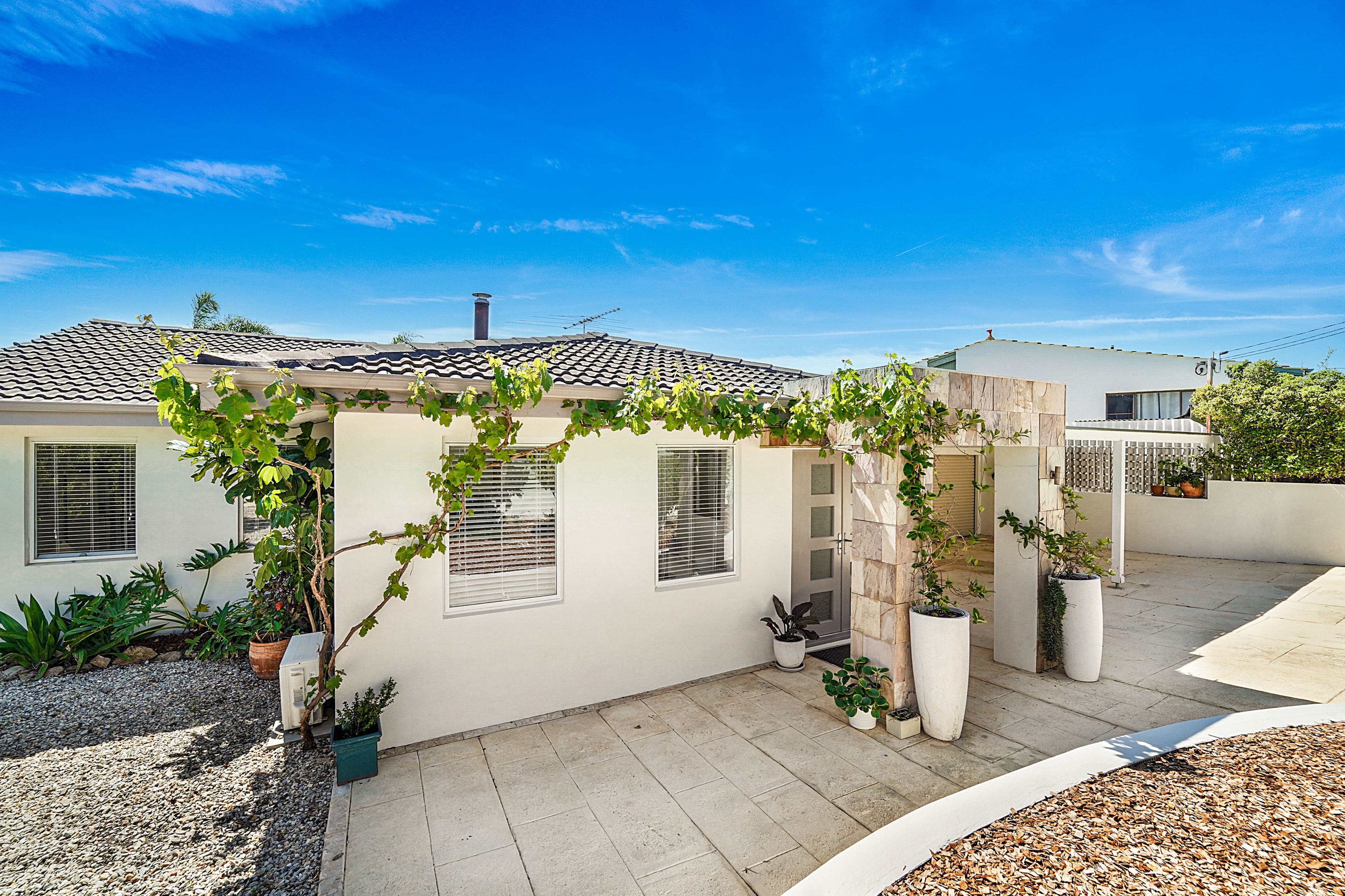 33 Koombana Way, Kallaroo WA 6025, Kallaroo - Thumbnail 3