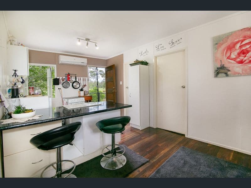 48 Videroni Street, Bundamba QLD 4304, Bundamba - Thumbnail 5