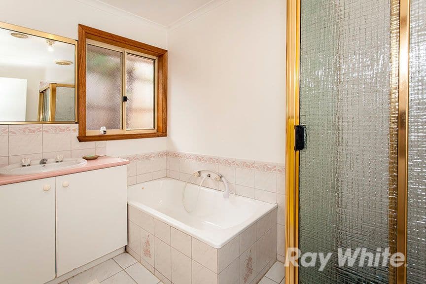 27 Bickerton Court, Rowville VIC 3178, Rowville - Thumbnail 6