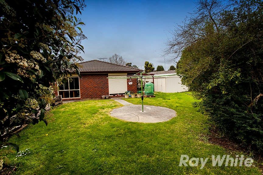 27 Bickerton Court, Rowville VIC 3178, Rowville - Thumbnail 7