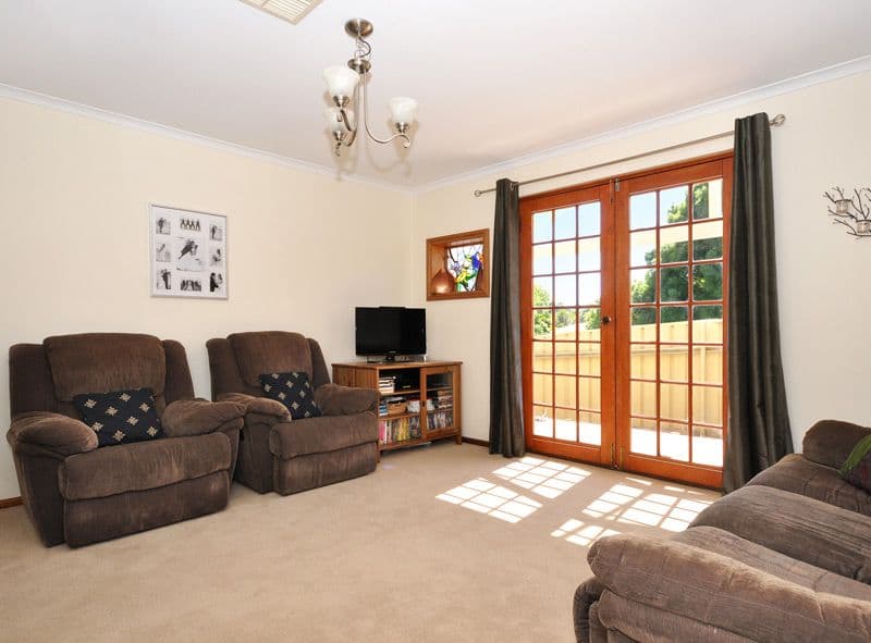 23 Windebanks Road, ABERFOYLE PARK SA 5159, Aberfoyle Park - Thumbnail 2