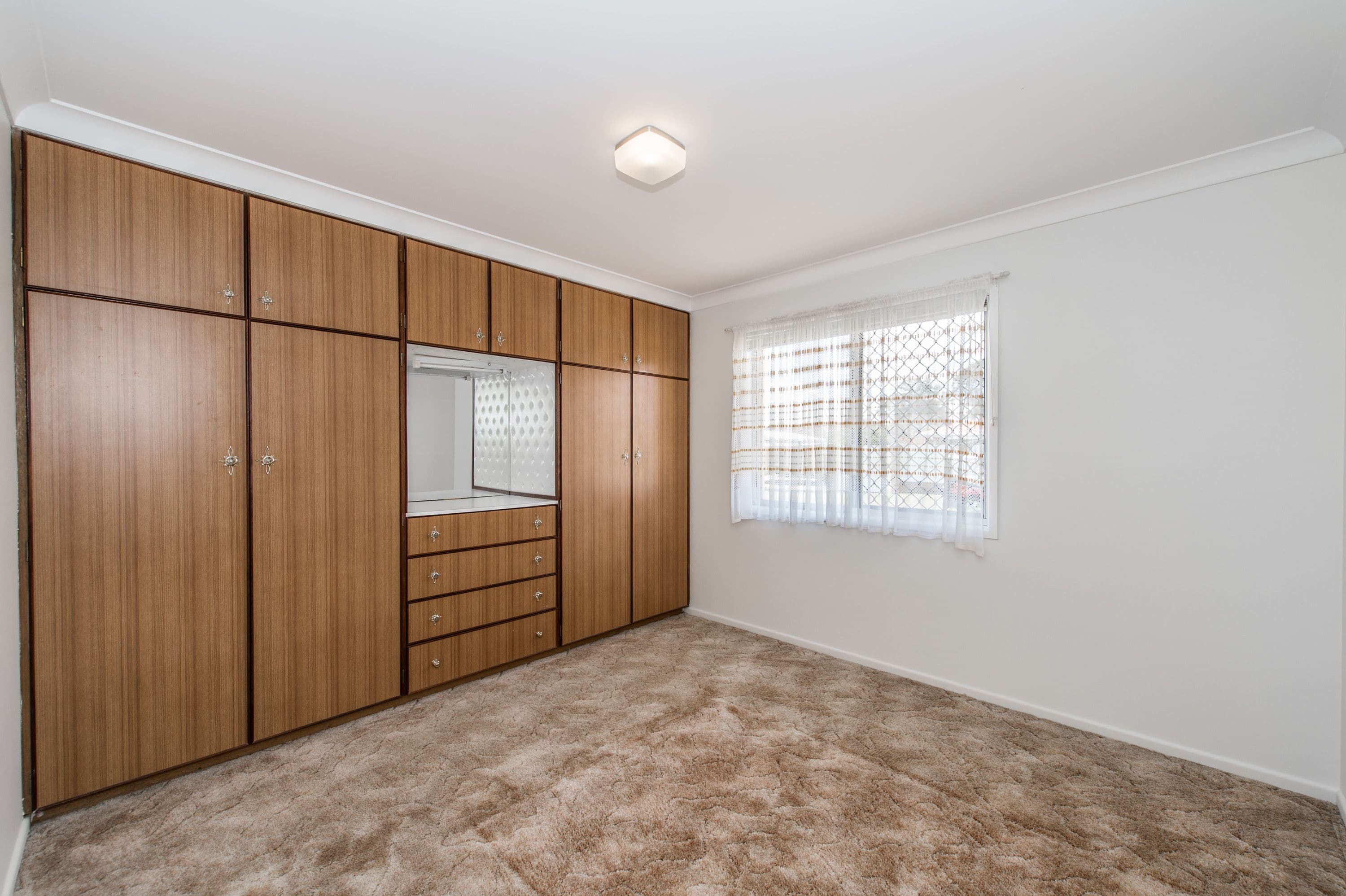 29 Chilla Street, Harristown QLD 4350, Harristown - Thumbnail 4