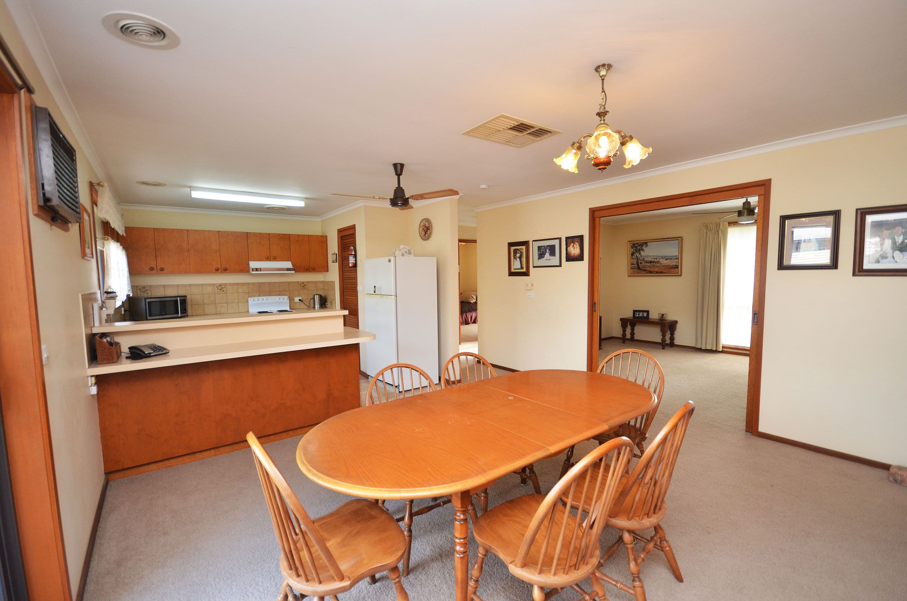 8 Colonel Court, Echuca VIC 3564, Echuca - Thumbnail 3