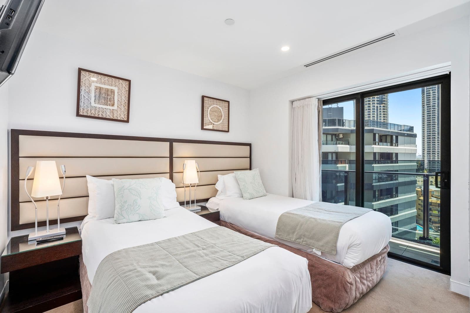 4 The Esplanade, Surfers Paradise QLD 4217, Surfers Paradise - Thumbnail 4
