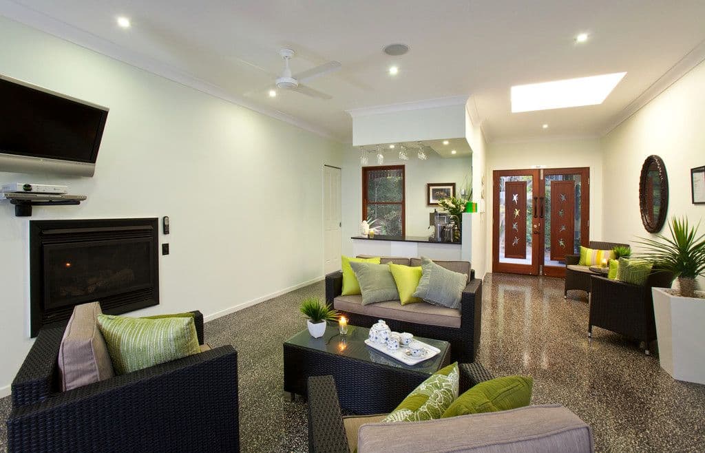 210 Pacey Road, Upper Brookfield QLD 4069, Upper Brookfield - Thumbnail 6