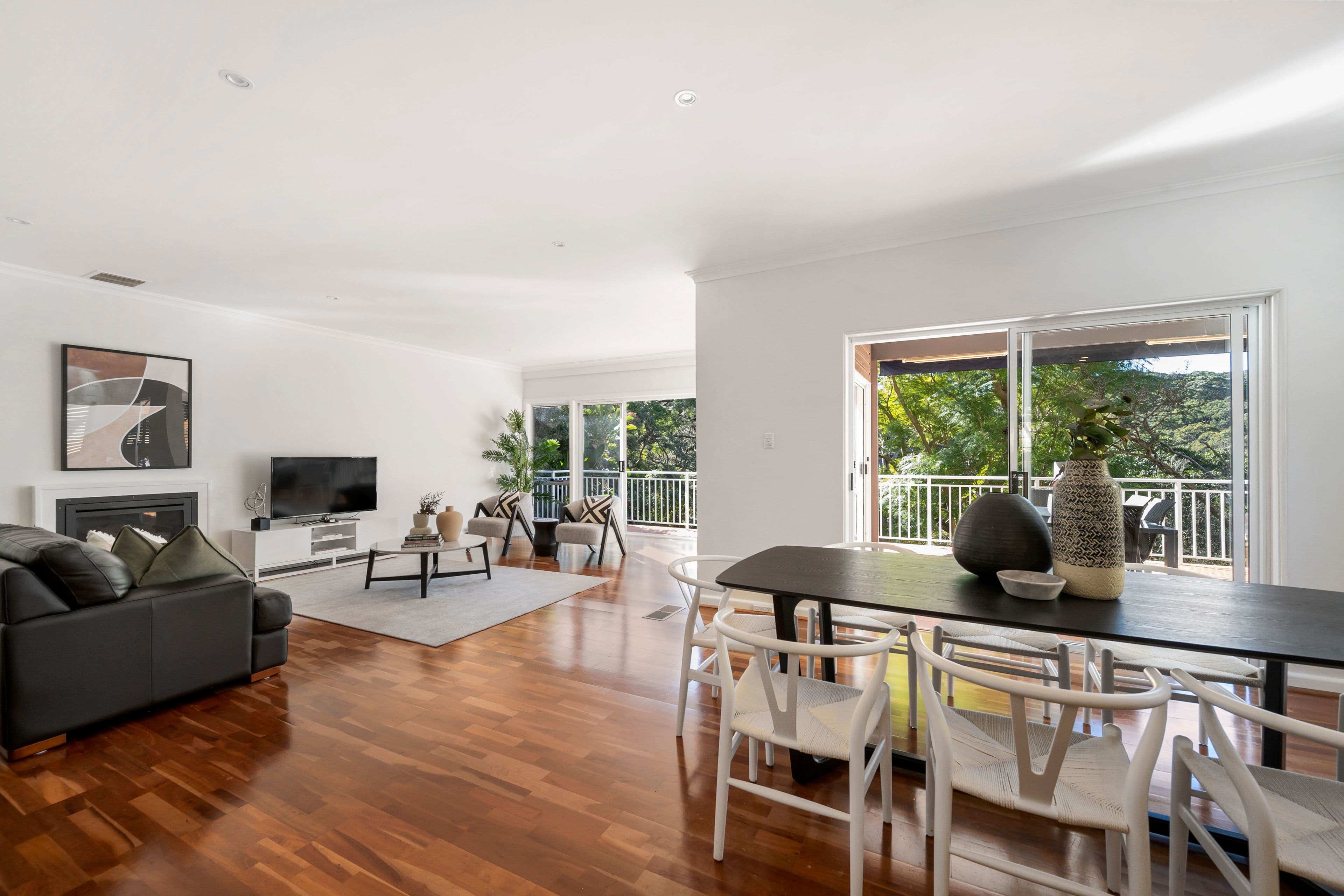 98 Sugarloaf Crescent, Castlecrag NSW 2068, Castlecrag - Image 1