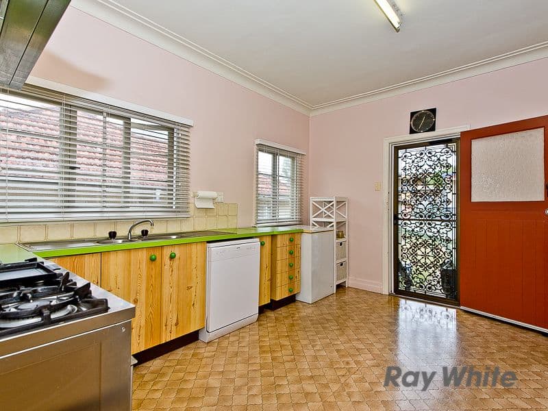 552 Stafford Road, Stafford QLD 4053, Stafford - Thumbnail 7