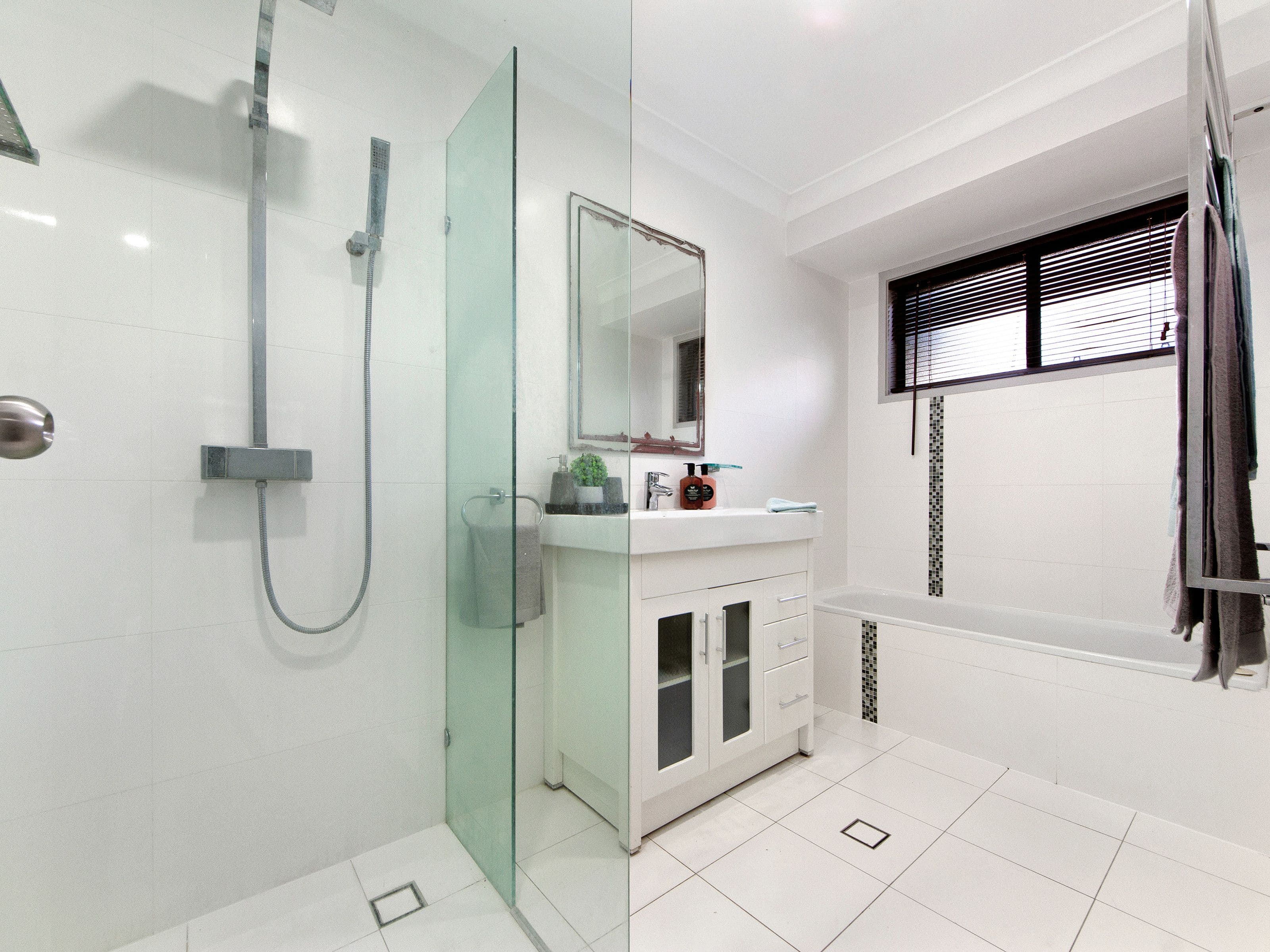 43 Lancelin Drive, Mermaid Waters QLD 4218, Mermaid Waters - Thumbnail 6