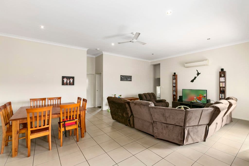 5 Treecreeper Crescent, Upper Coomera QLD 4209, Upper Coomera - Thumbnail 3