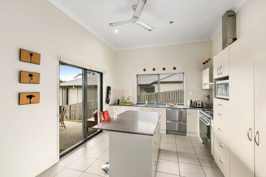 5 Treecreeper Crescent, Upper Coomera QLD 4209, Upper Coomera - Thumbnail 4