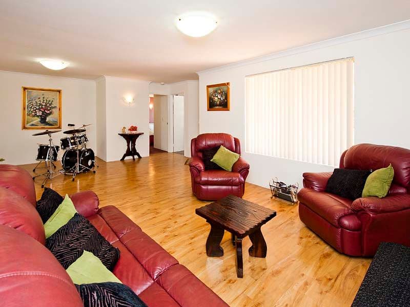 19 Halfmoon Place, WAIKIKI WA 6169, Waikiki - Thumbnail 2