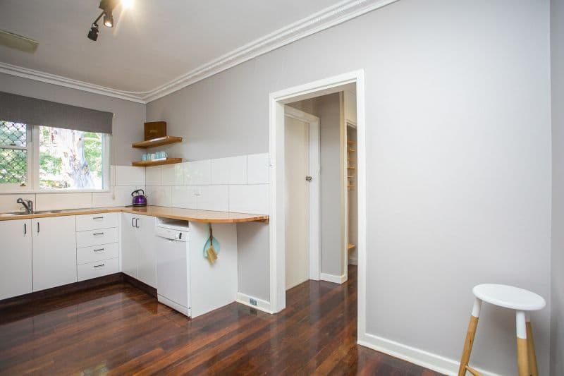 11 Woolowra Road, Greenmount WA 6056, Greenmount - Thumbnail 7