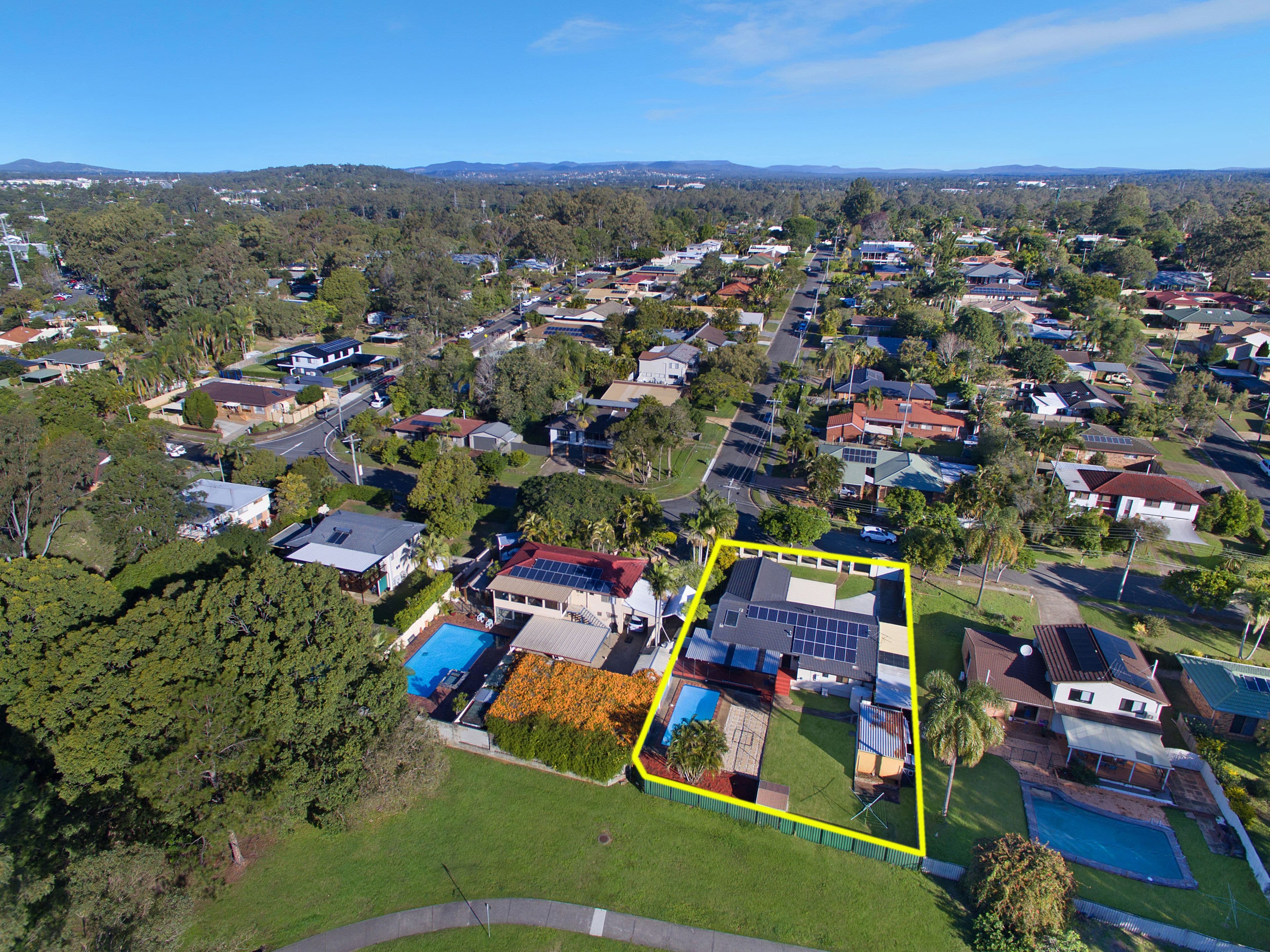 31 Lobelia Avenue, Daisy Hill QLD 4127, Daisy Hill - Thumbnail 2