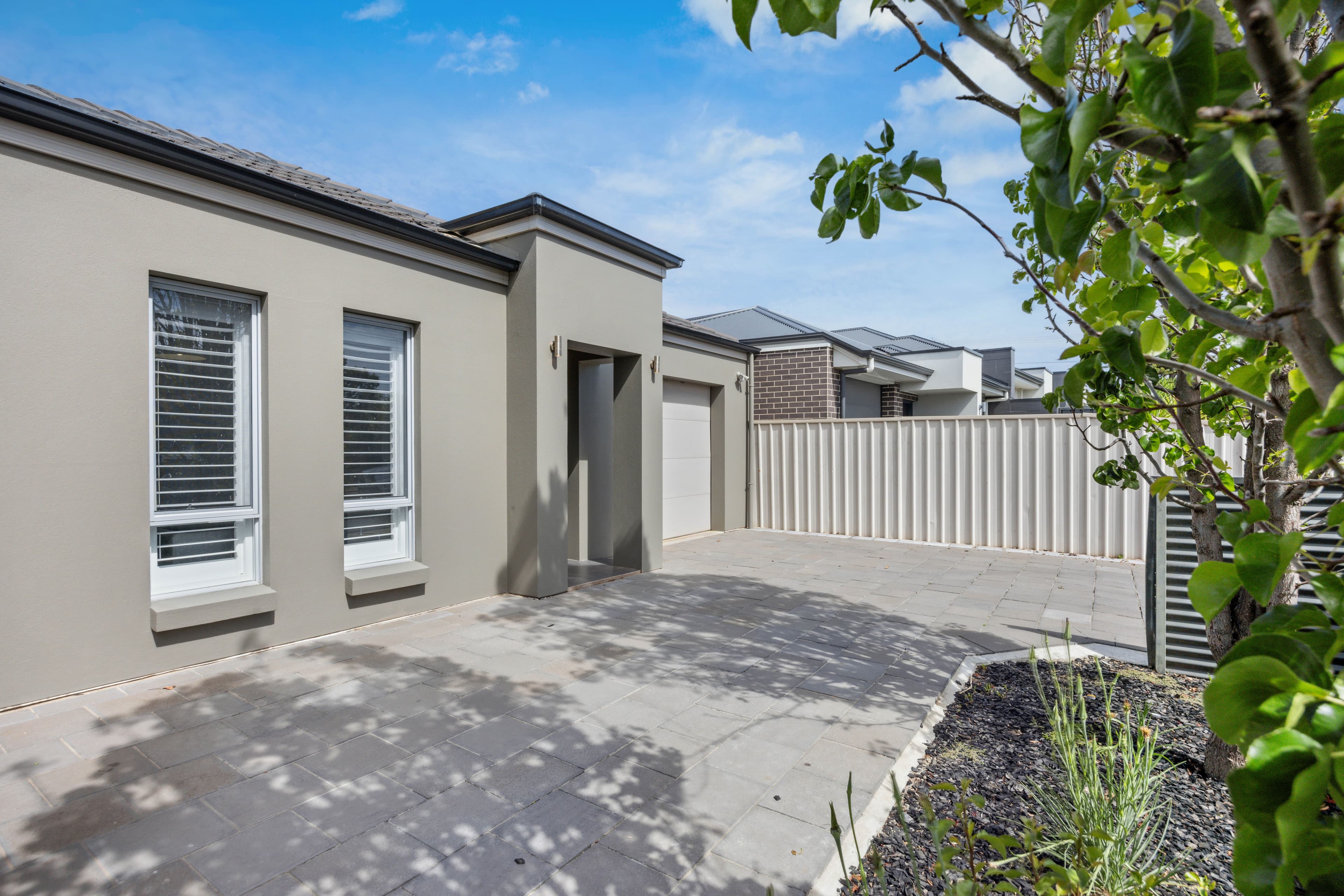 13 Neath Avenue, Dover Gardens SA 5048, Dover Gardens - Thumbnail 2
