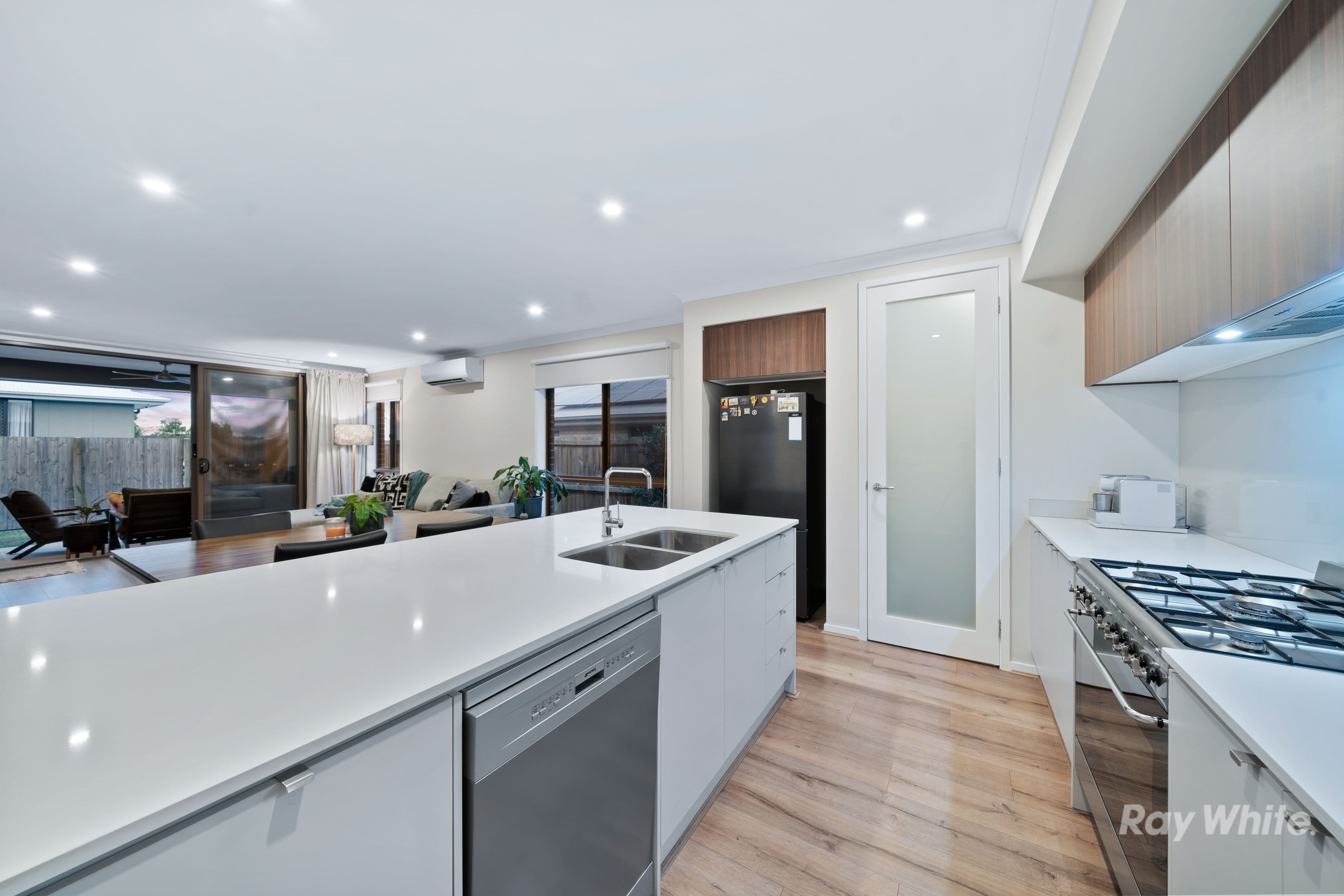 10 Forest Road, Greenbank QLD 4124, Greenbank - Thumbnail 3
