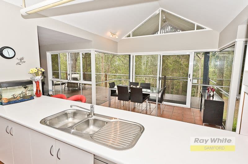 17 Fitzgerald Court, CLEAR MOUNTAIN QLD 4500, Clear Mountain - Thumbnail 3