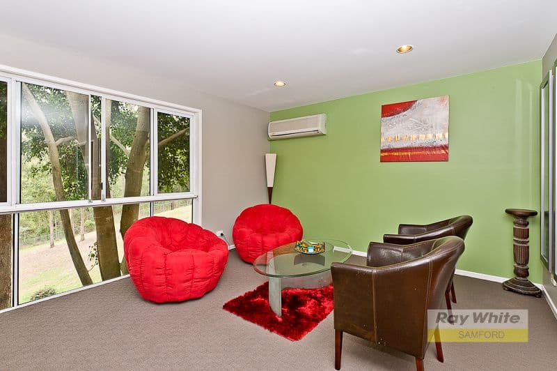 17 Fitzgerald Court, CLEAR MOUNTAIN QLD 4500, Clear Mountain - Thumbnail 4