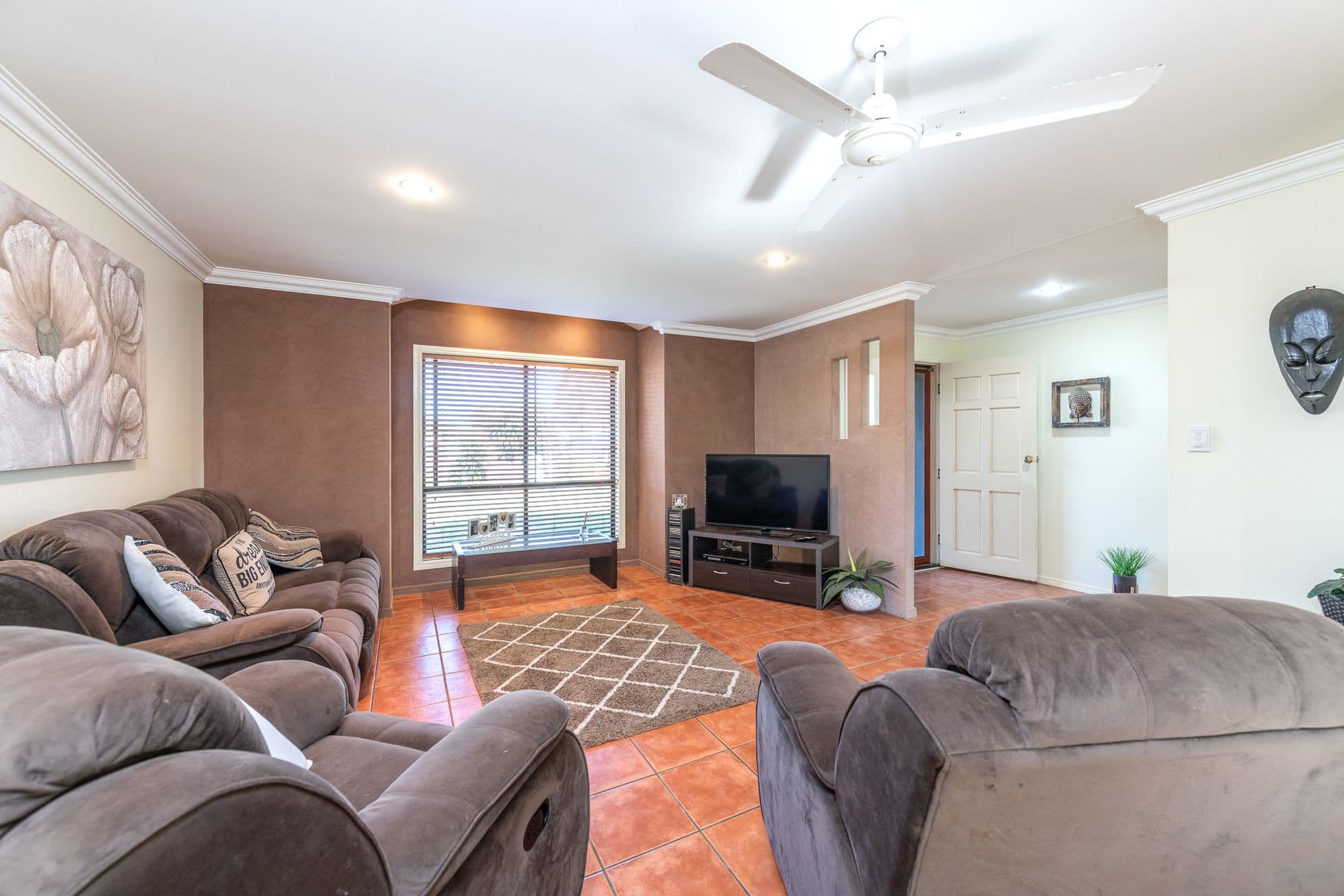 2 Willow Court, Moore Park Beach QLD 4670, Moore Park Beach - Thumbnail 7