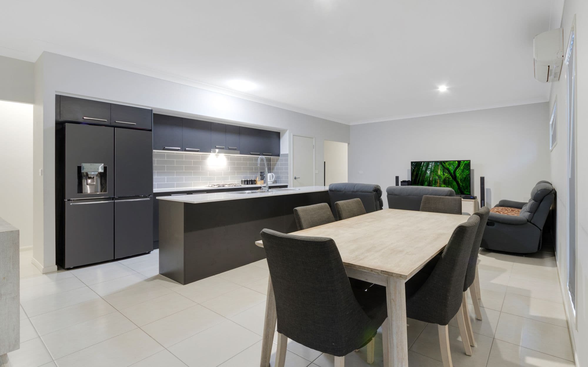 12 Fleming Street, Spring Farm NSW 2570, Spring Farm - Thumbnail 3