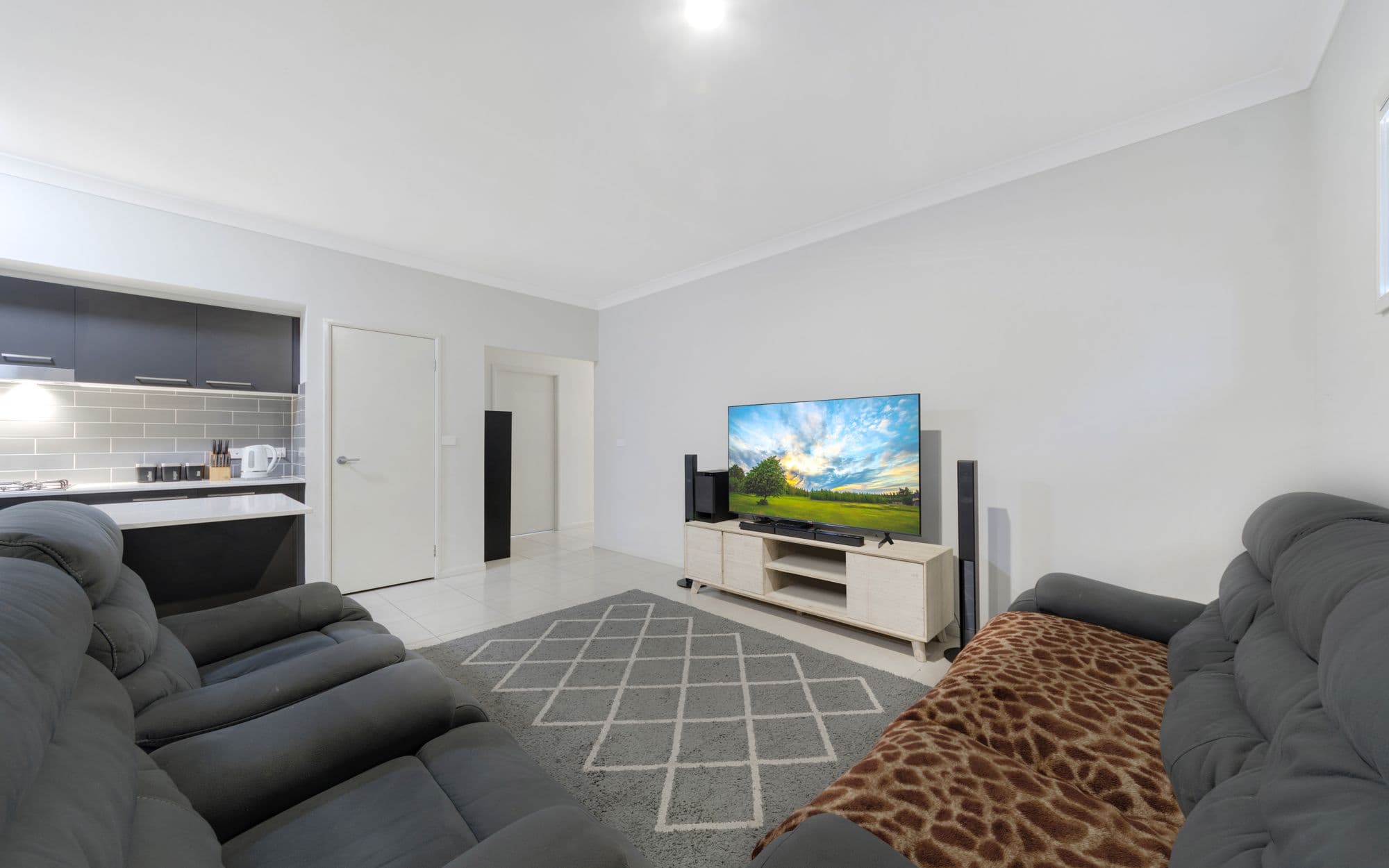 12 Fleming Street, Spring Farm NSW 2570, Spring Farm - Thumbnail 5