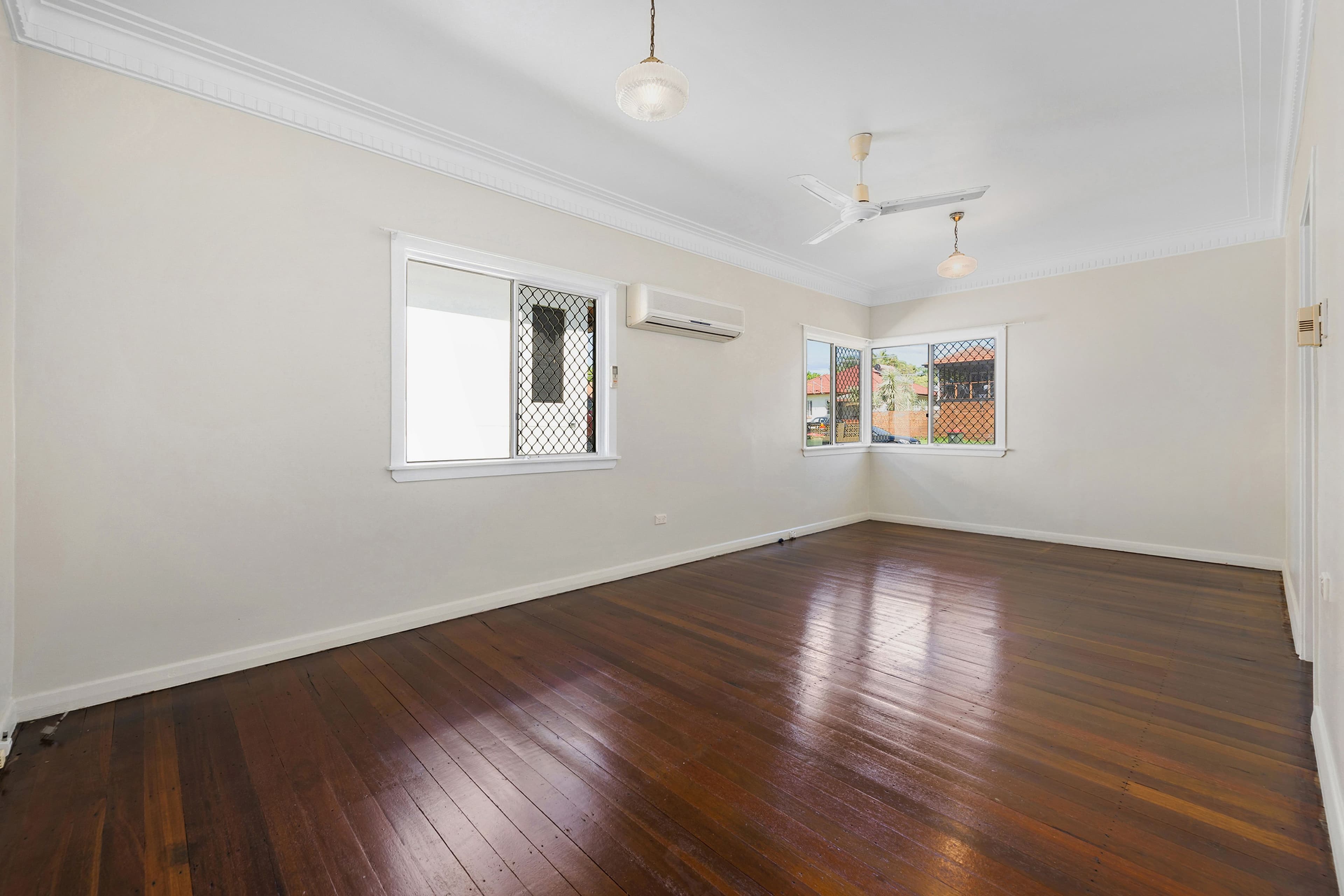 55 Whitworth Road, Cannon Hill QLD 4170, Cannon Hill - Thumbnail 3