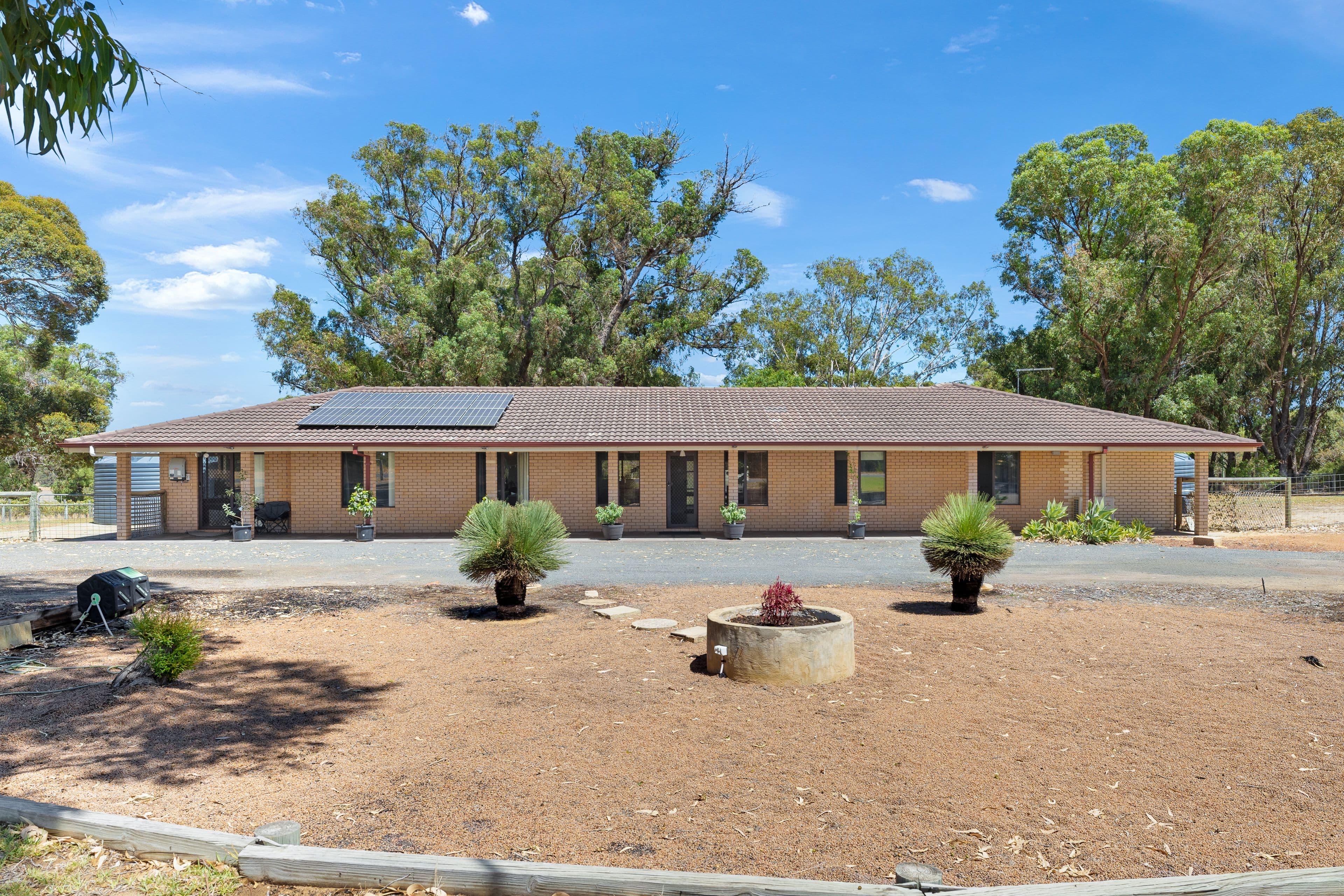 7 Winery Drive, Karnup WA 6176, Karnup - Thumbnail 2