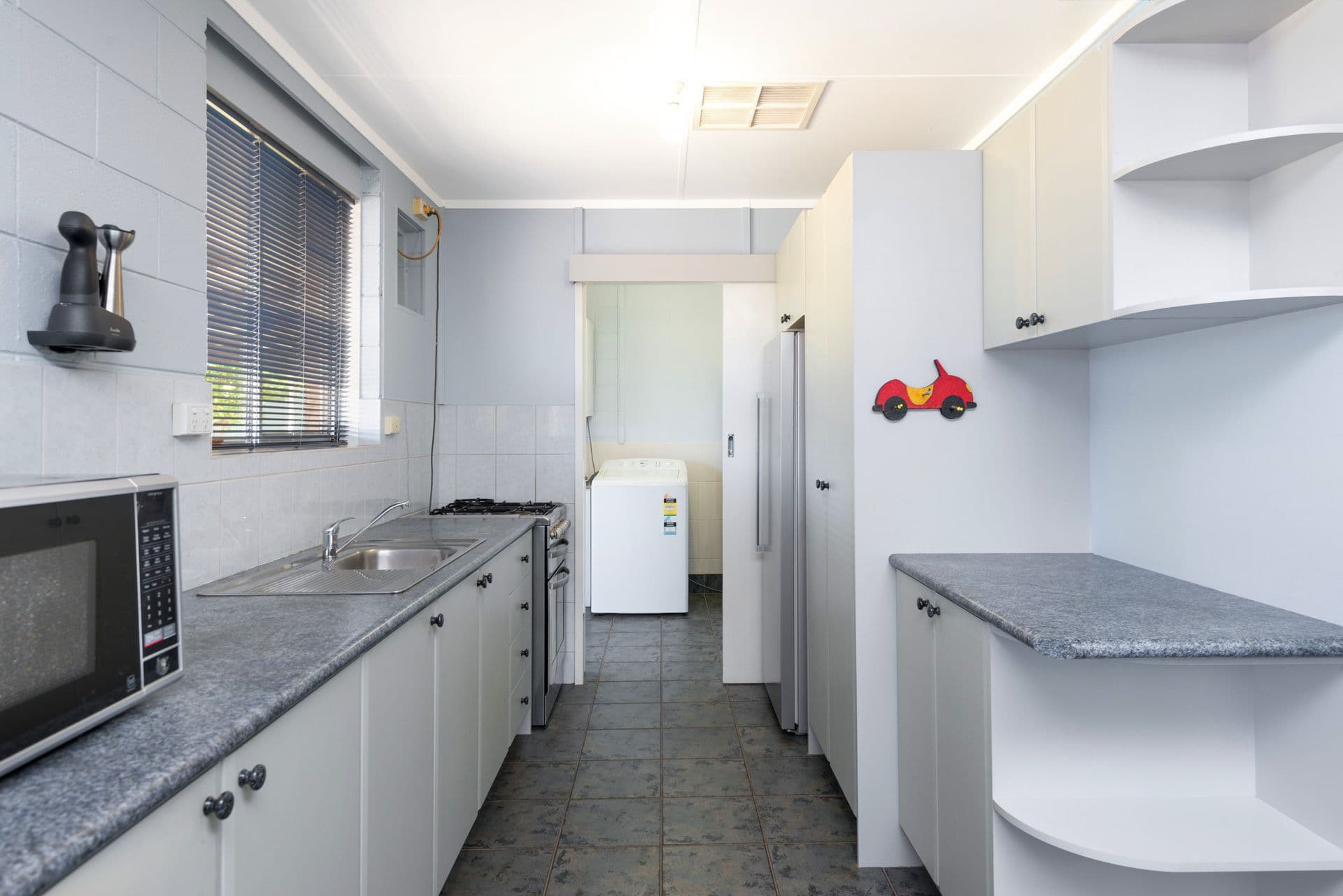 2 Bachelor Avenue, Kambalda East WA 6442, Kambalda East - Thumbnail 4