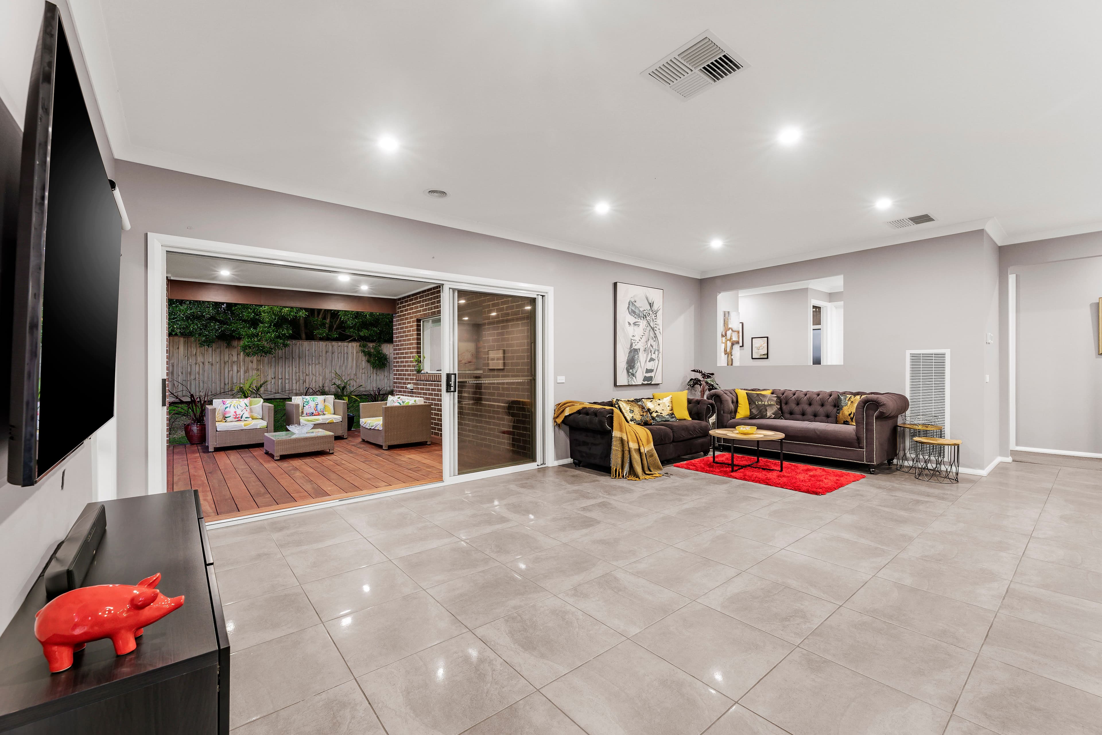 11 Greenock Crescent, Wantirna VIC 3152, Wantirna - Thumbnail 5