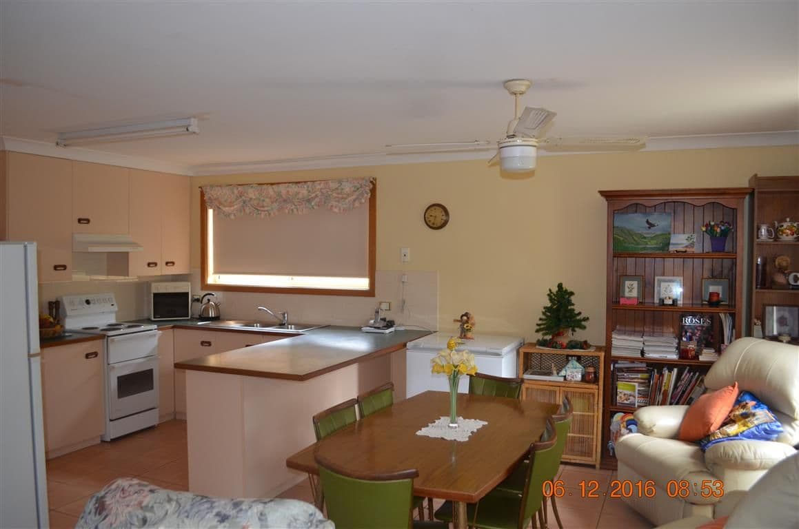 11 Blowering Road, Tumut - Thumbnail 3