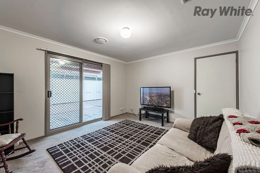2 Poa Court, Delahey VIC 3037, Delahey - Thumbnail 6