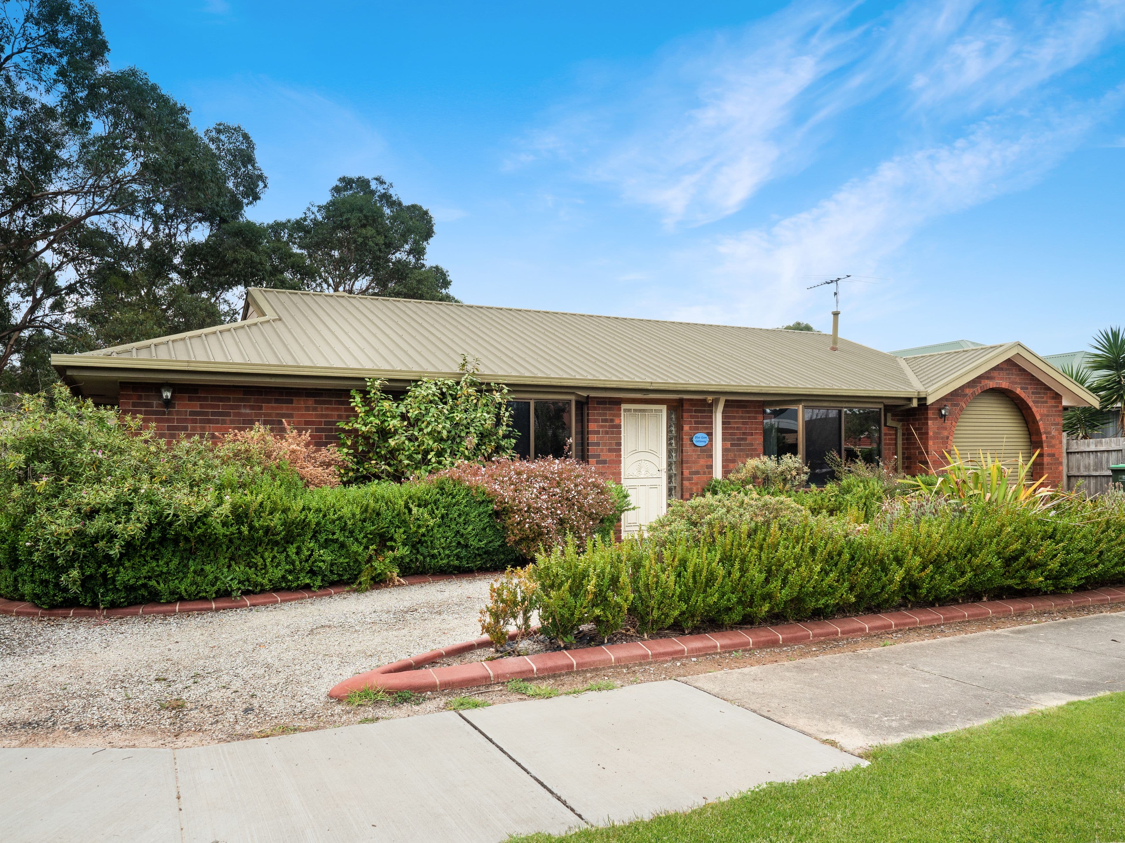 2 Blue Gum Court, Cowes VIC 3922, Cowes - Thumbnail 2