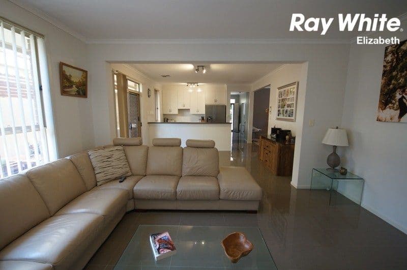 5 Flannery Crescent, Andrews Farm SA 5114, Andrews Farm - Thumbnail 4