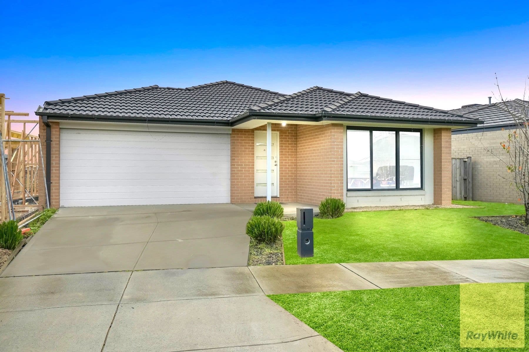 19 Cochrane Avenue, Mickleham VIC 3064, Mickleham - Image 1
