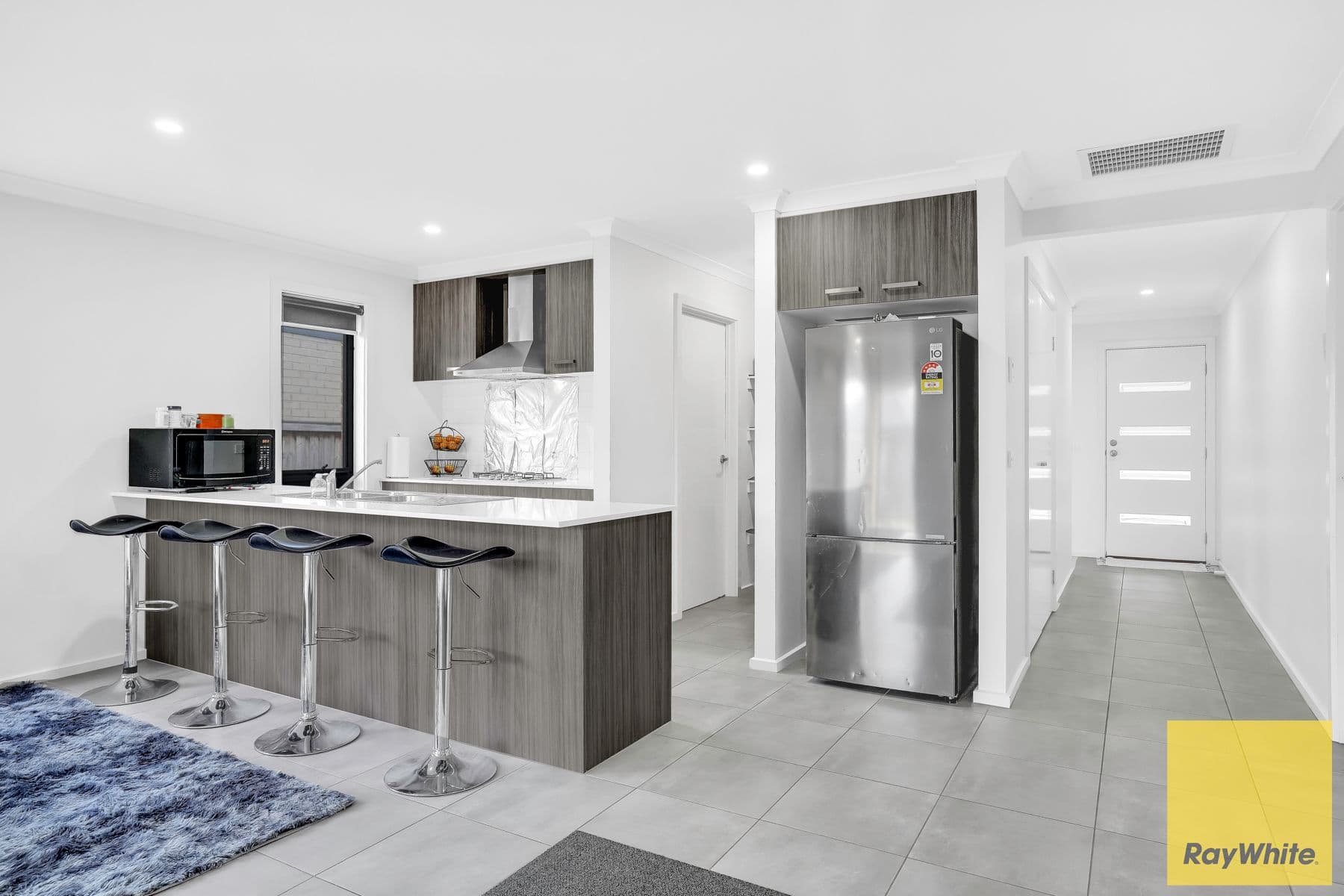 19 Cochrane Avenue, Mickleham VIC 3064, Mickleham - Thumbnail 5