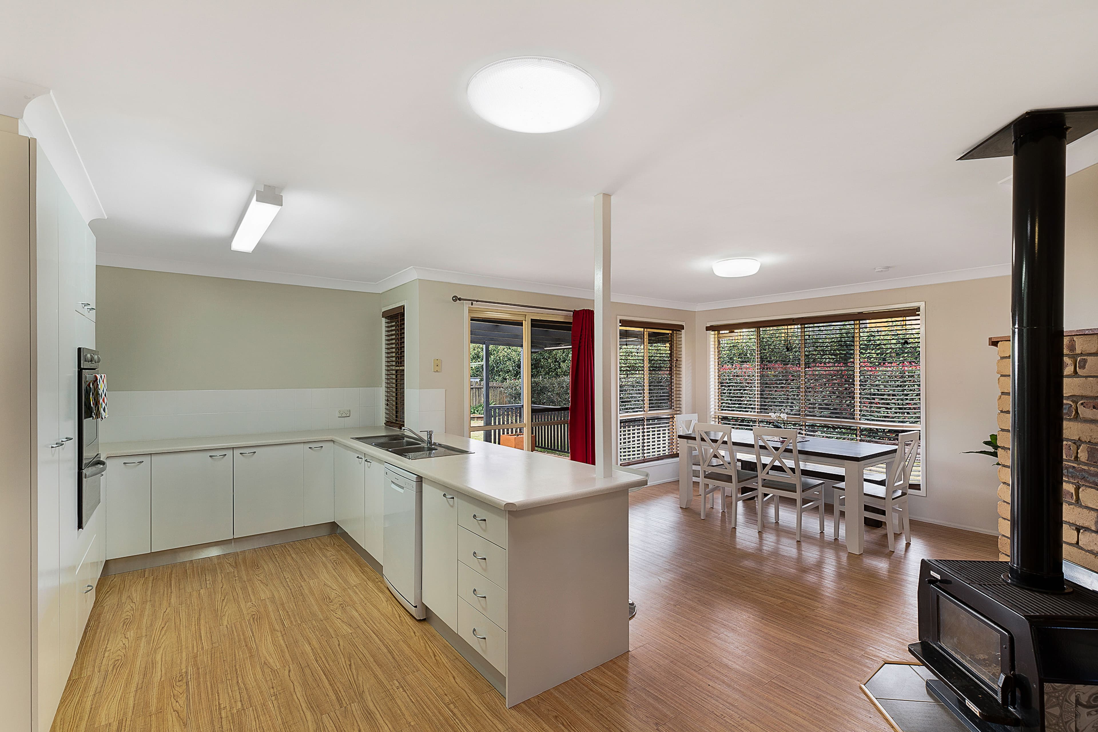 207 Stenner Street, Centenary Heights QLD 4350, Centenary Heights - Thumbnail 4