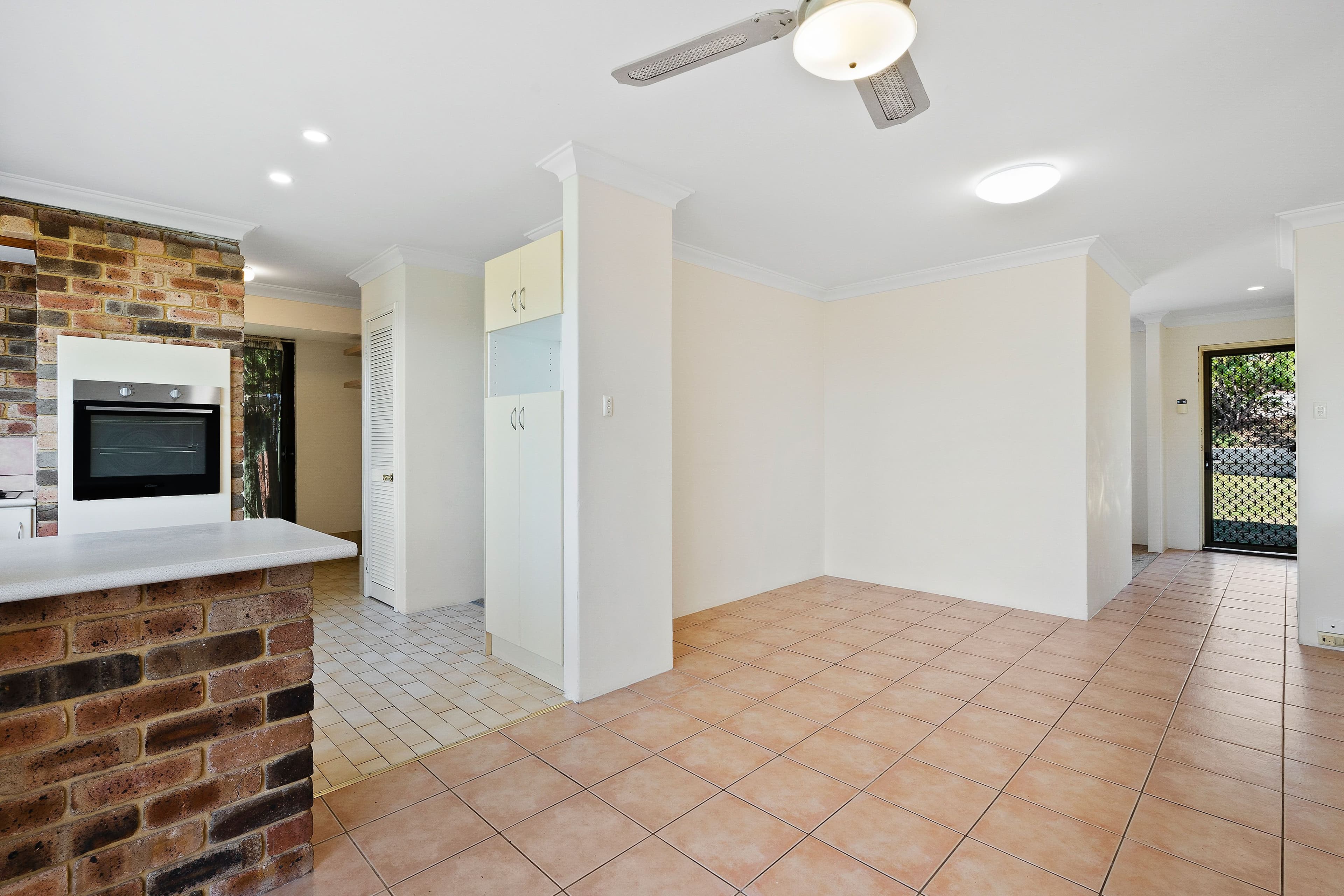 11 Wisteria Parade, Edgewater WA 6027, Edgewater - Thumbnail 7