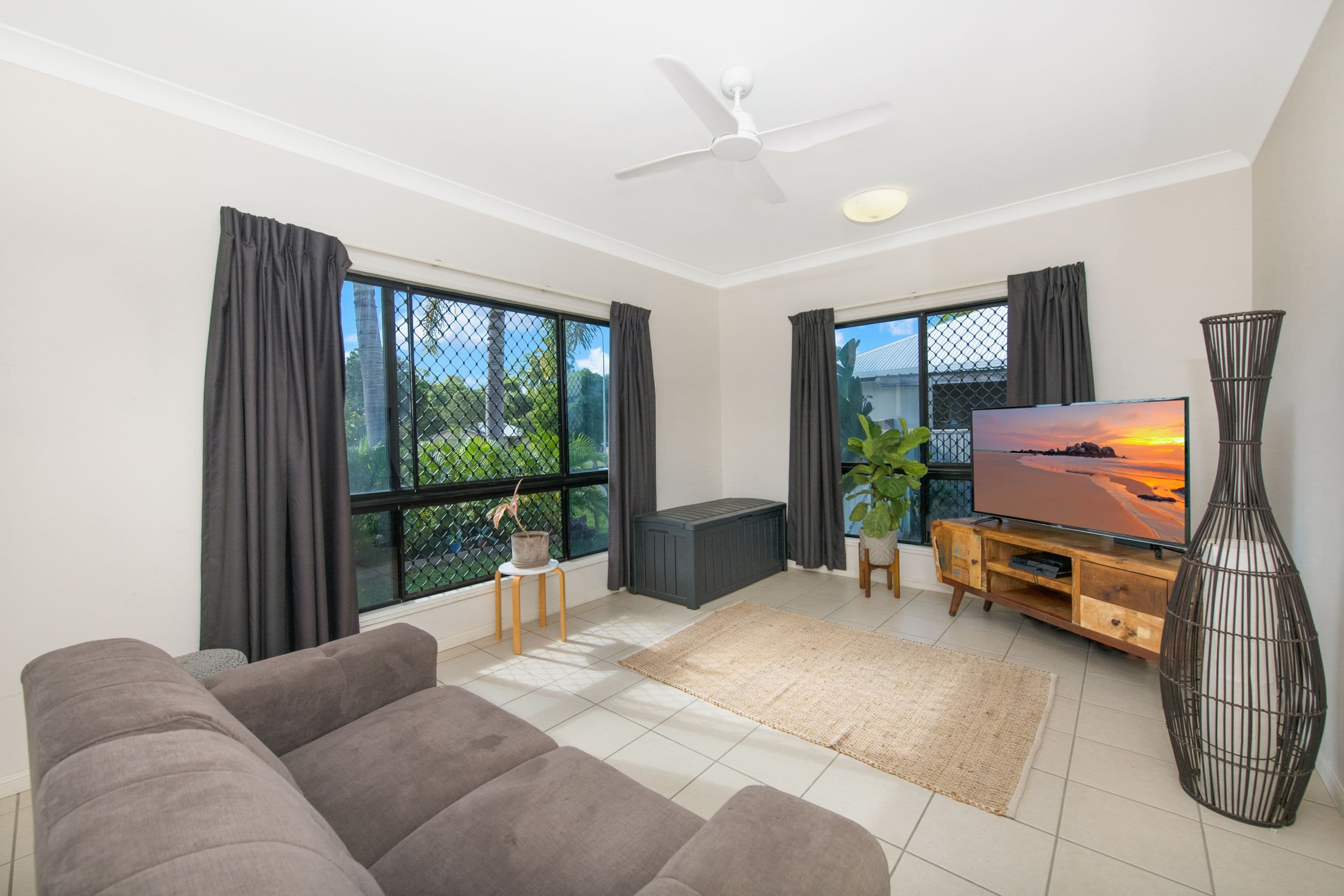 3 Bronte Court, Bushland Beach QLD 4818, Bushland Beach - Thumbnail 3