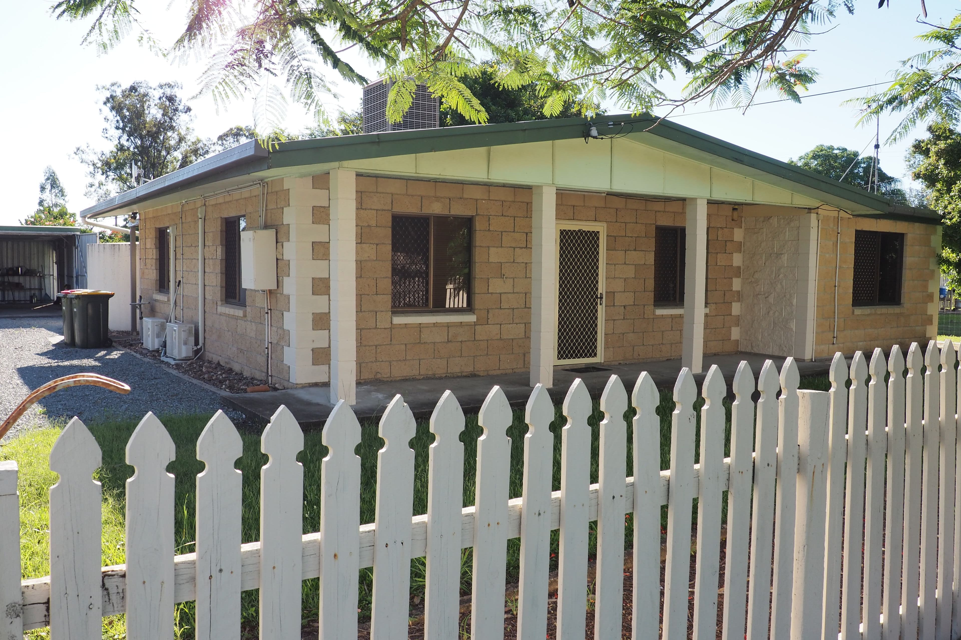 33 Rawson Street, Aldershot QLD 4650, Aldershot - Image 1