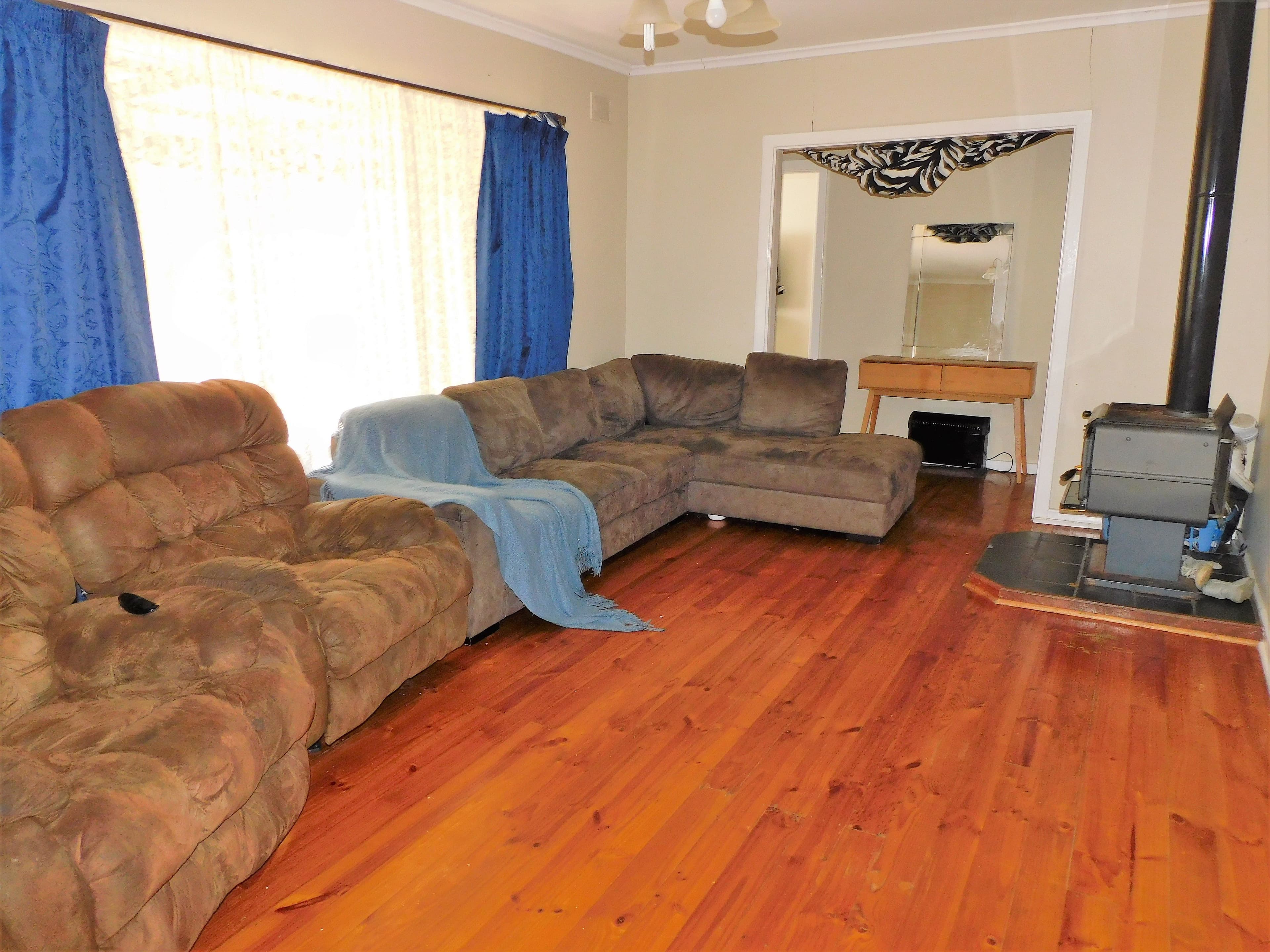 12 Oliver Street, Bordertown SA 5268, Bordertown - Thumbnail 3