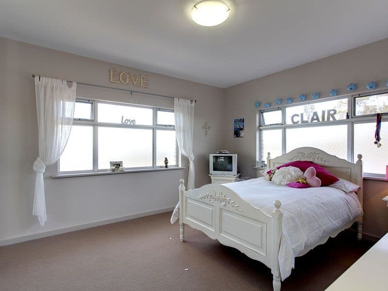 3 Hughes Avenue, HENLEY BEACH SA 5022, Henley Beach - Thumbnail 5