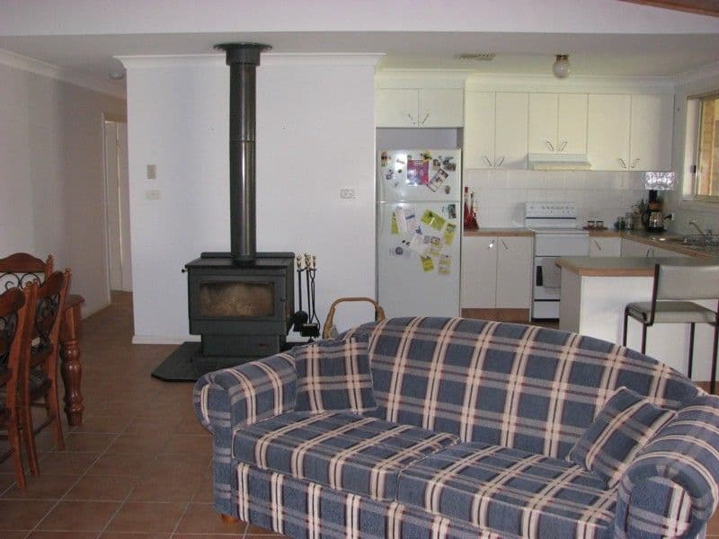 5 McMillan Place, FORBES NSW 2871, Forbes - Thumbnail 7