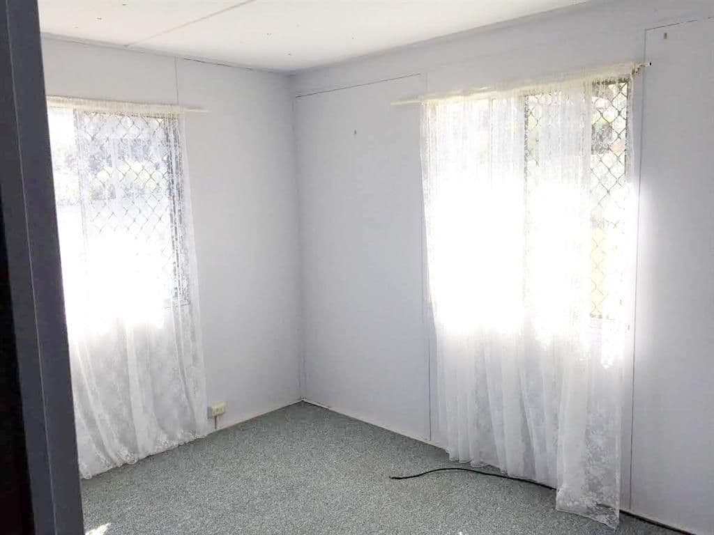 7 Booral Avenue, Tumut - Thumbnail 8
