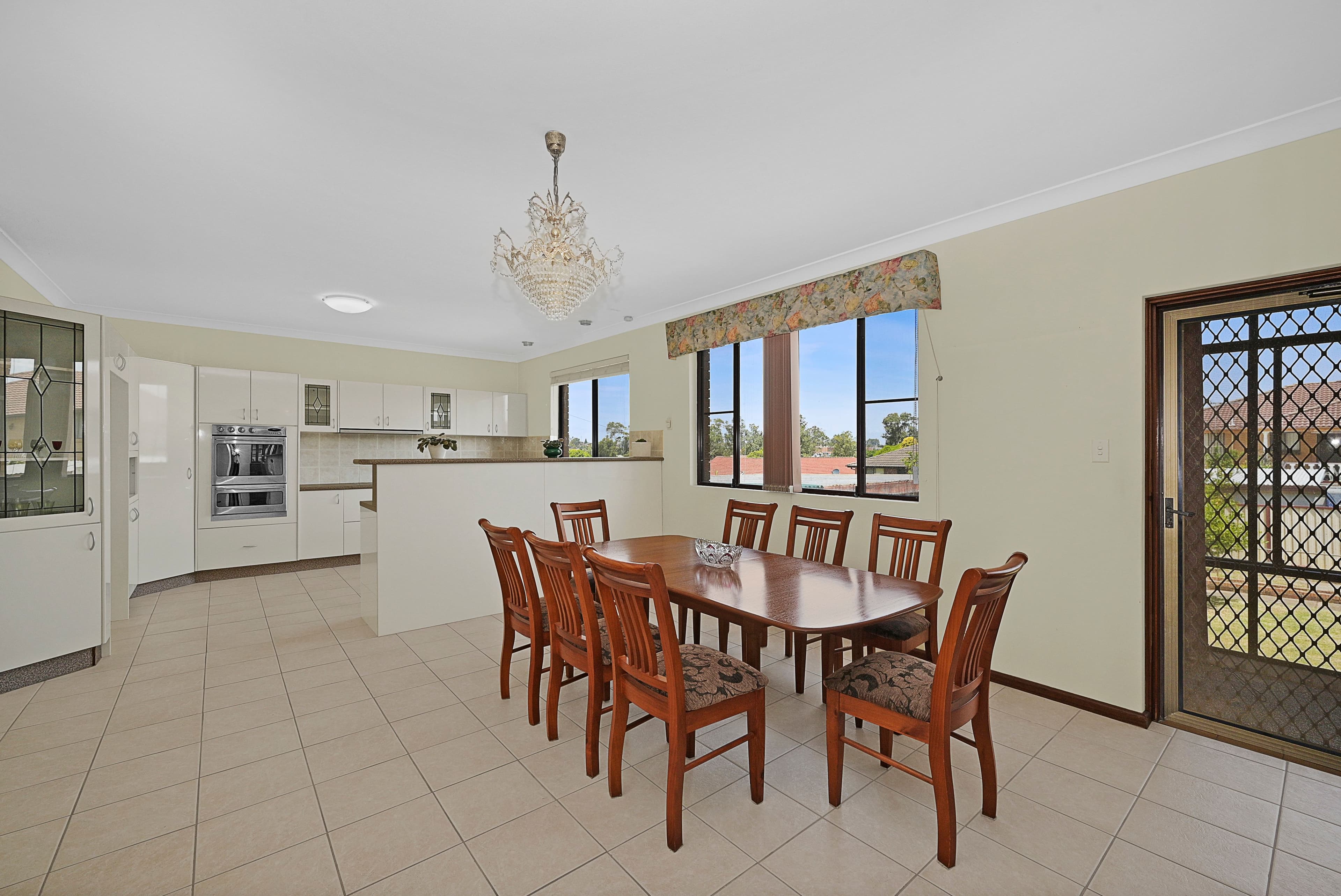 6 Beckhaus Street, St Johns Park NSW 2176, St Johns Park - Thumbnail 4