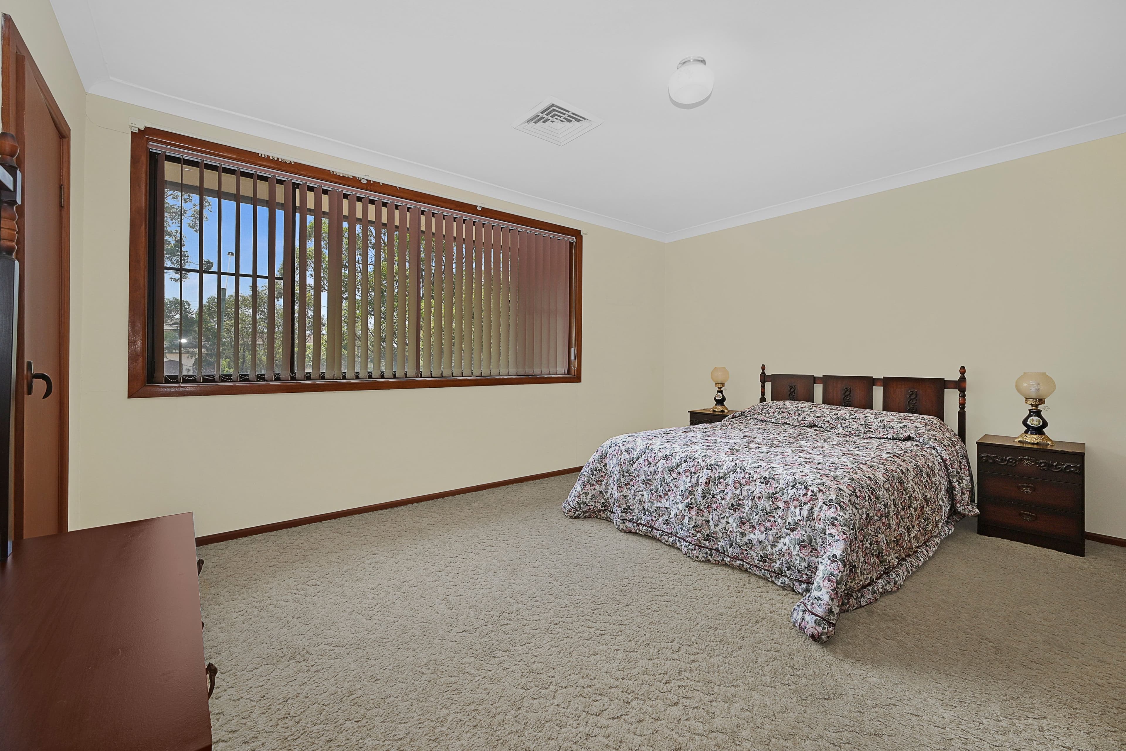 6 Beckhaus Street, St Johns Park NSW 2176, St Johns Park - Thumbnail 6