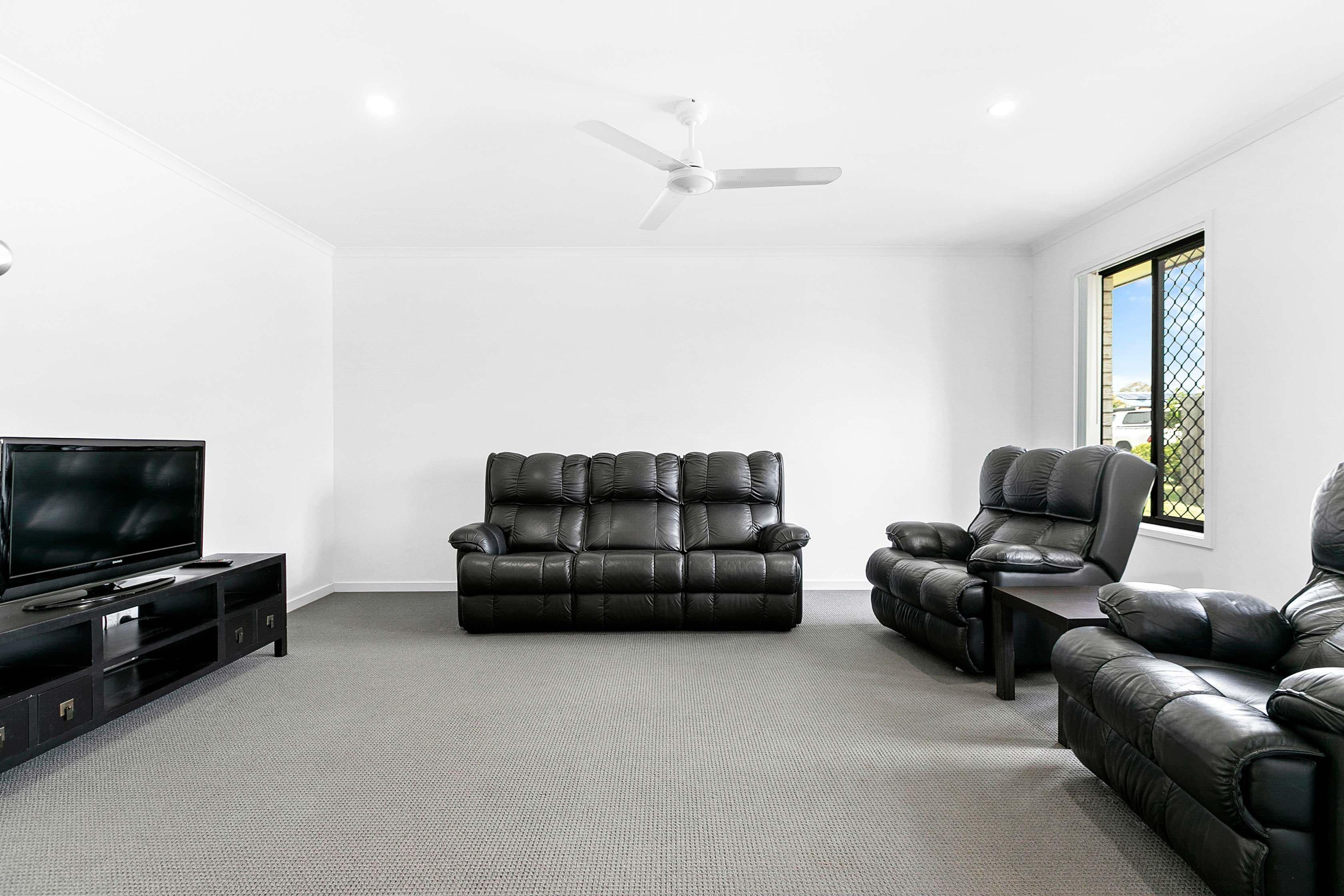 18 Empire Circuit, Dundowran QLD 4655, Dundowran - Thumbnail 3