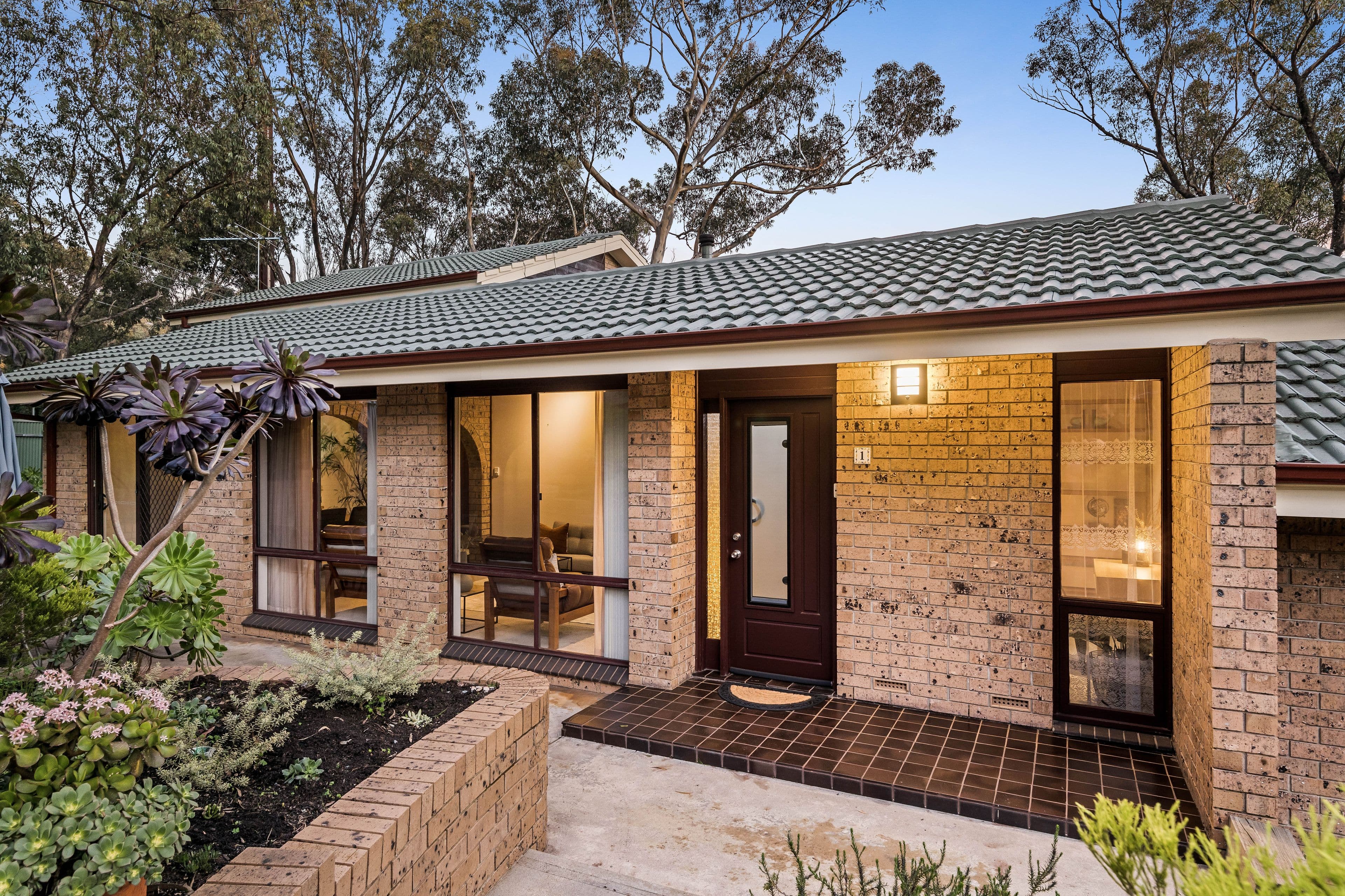 1 Bens Place, Blackwood SA 5051, Blackwood - Thumbnail 2