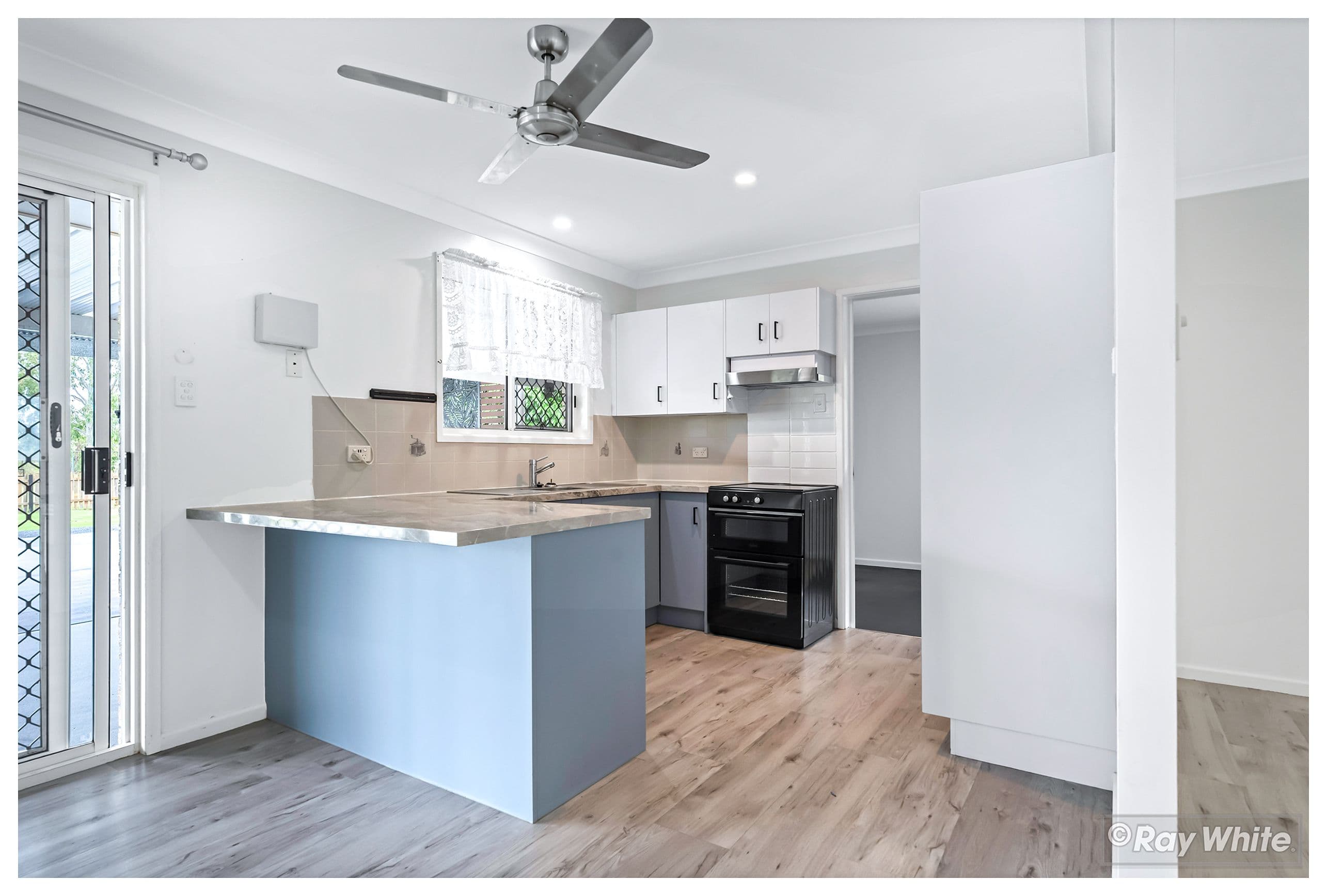 12 Davison Street, Gracemere QLD 4702, Gracemere - Thumbnail 4