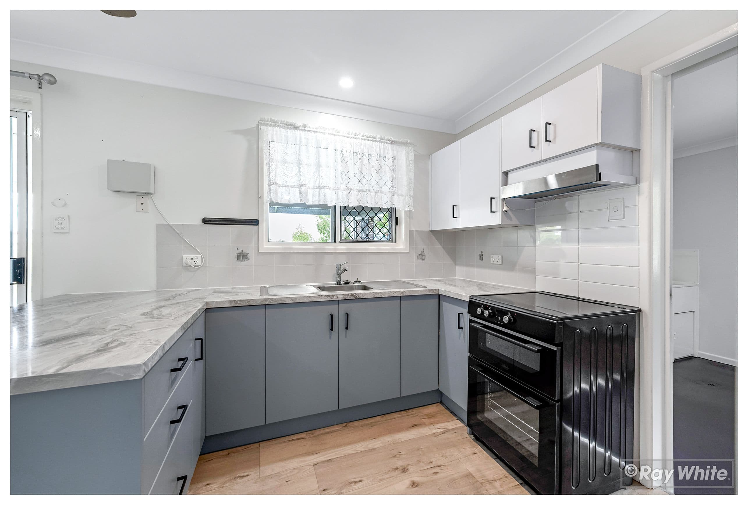 12 Davison Street, Gracemere QLD 4702, Gracemere - Thumbnail 5