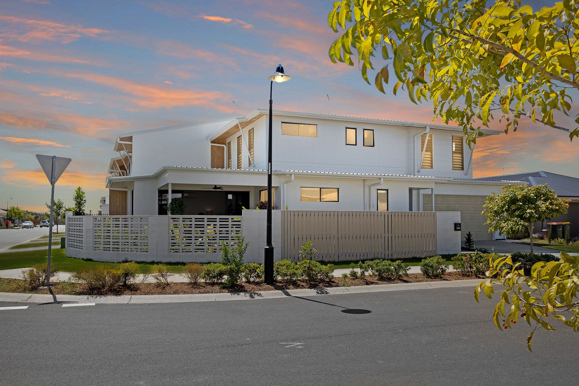 44A Lighthouse Esplanade, Newport QLD 4020, Newport - Thumbnail 2